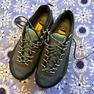 LA Sportiva Women’s TX4 EVO Approach Size 9.5 NWOB